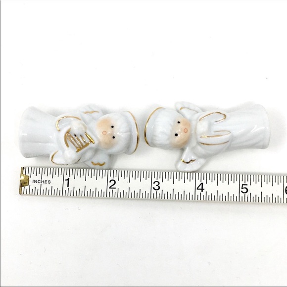 Vintage ceramic cherub Angels Holiday Salt & Pepper Shakers - Picture 4 of 6